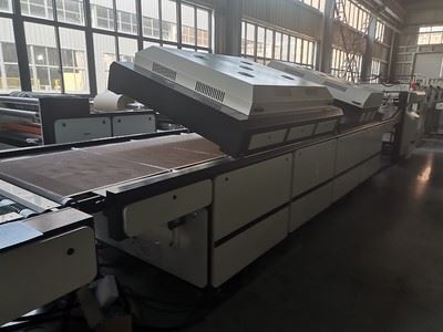 Automatic Thick Paper UV Varnishing Machine, SA-1200